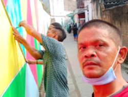Kerja Bhakti Warga Kampung Bantar Kawung RW.05 Adakan Pengecatan di Setiap Gang Lingkungannya