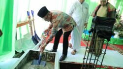 Gani Muhamad Hadiri Peletakan Batu Pertama Perluasan Masjid Al Ma’mur